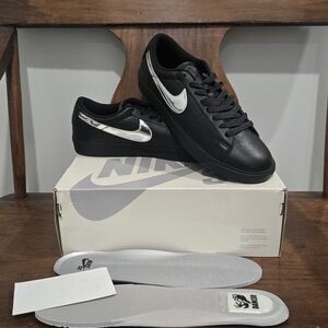 Nike Men's Black and Silver SB ZM Blazer Low Sneakers